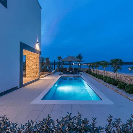 Royal House 1 Villa