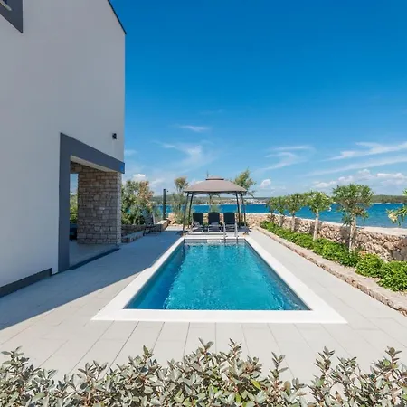 Villa Royal House 1 Pašman
