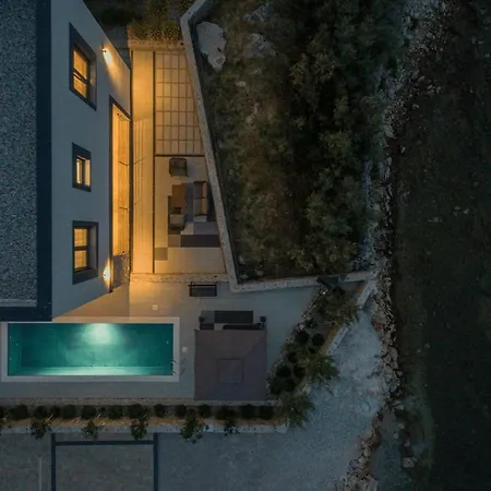 Royal House 1 Villa *